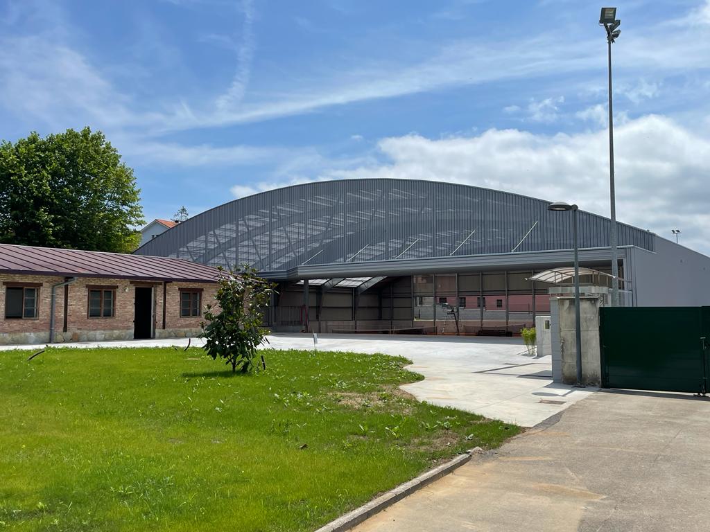 Exterior cubiertas Real Club Tenis de Gijón