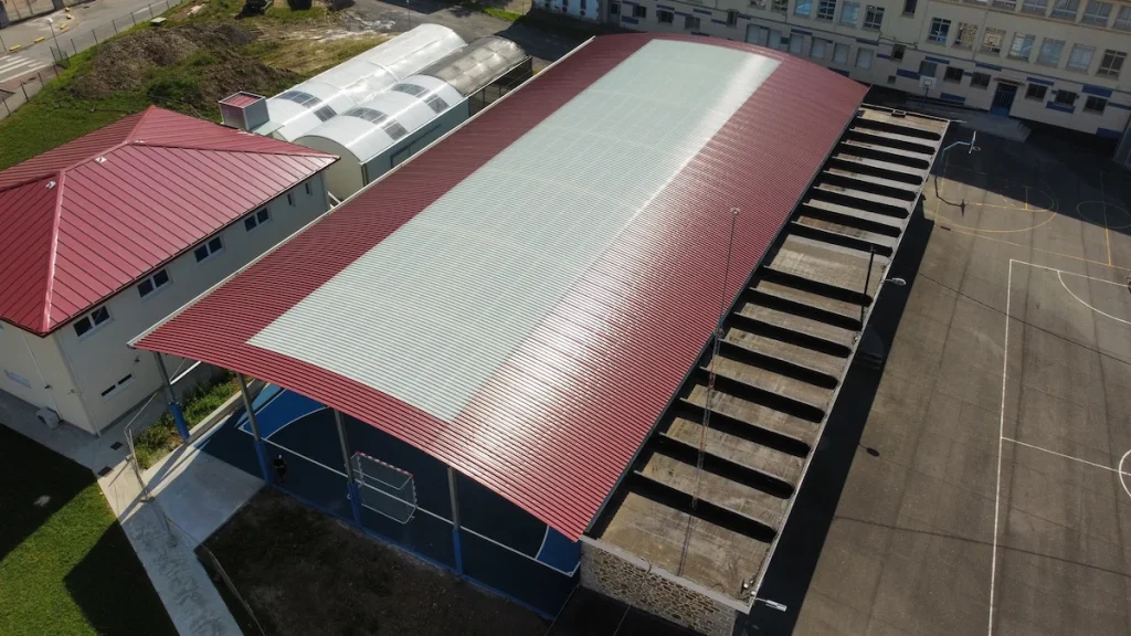 Cubierta pista polideportiva en San Viator, Sopuerta, Vizcaya